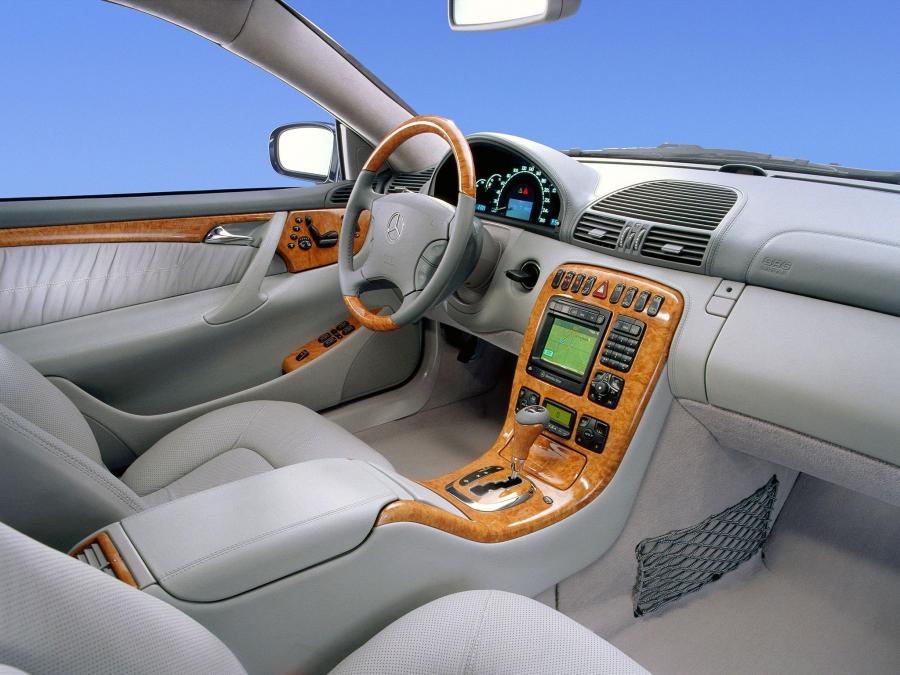  Mercedes-Benz CL500 1999 года  (фото 13 из 30)